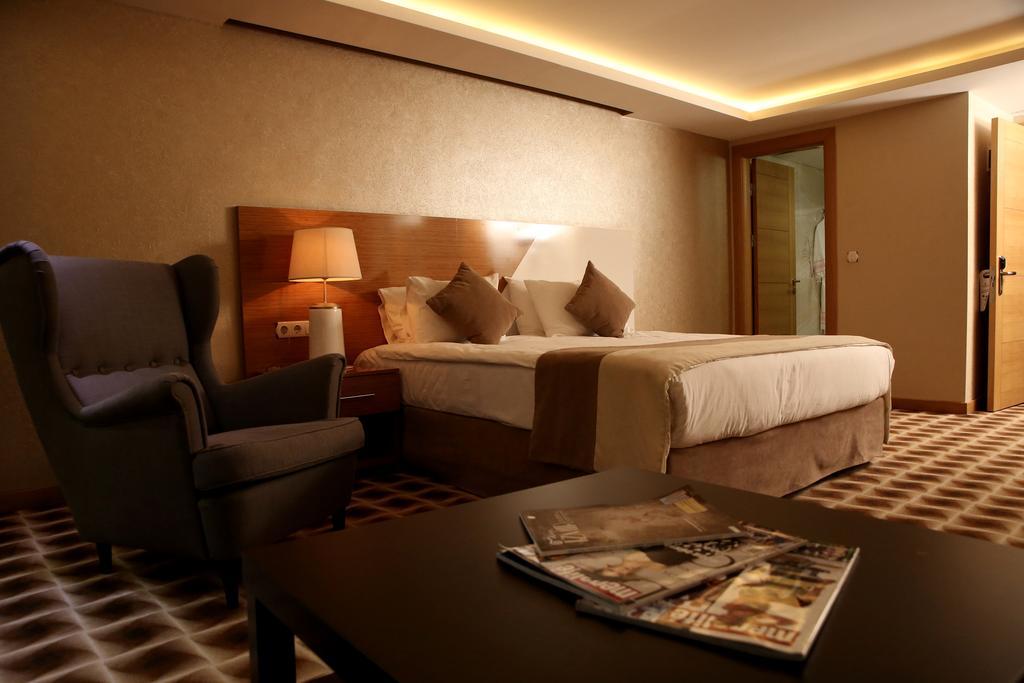 Way Hotel Izmir Zimmer foto