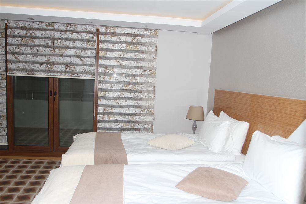 Way Hotel Izmir Exterior foto