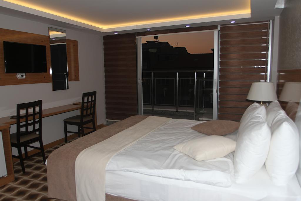 Way Hotel Izmir Zimmer foto
